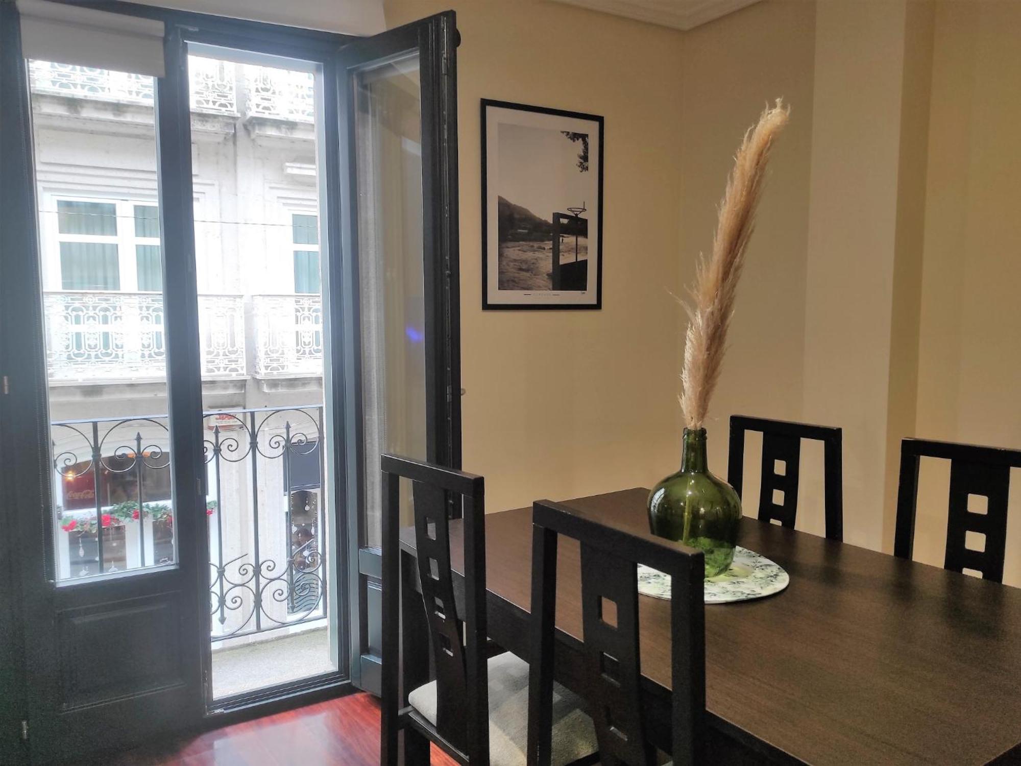 Appartamento 1A. Disfruta De Su Balcon Sobre El Casco Viejo. Ourense Esterno foto