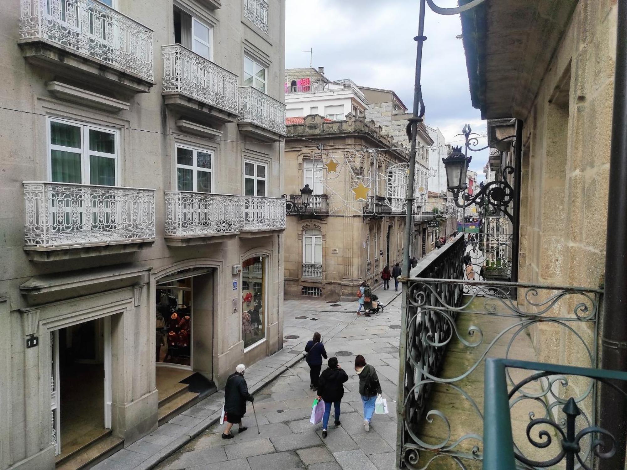 Appartamento 1A. Disfruta De Su Balcon Sobre El Casco Viejo. Ourense Esterno foto